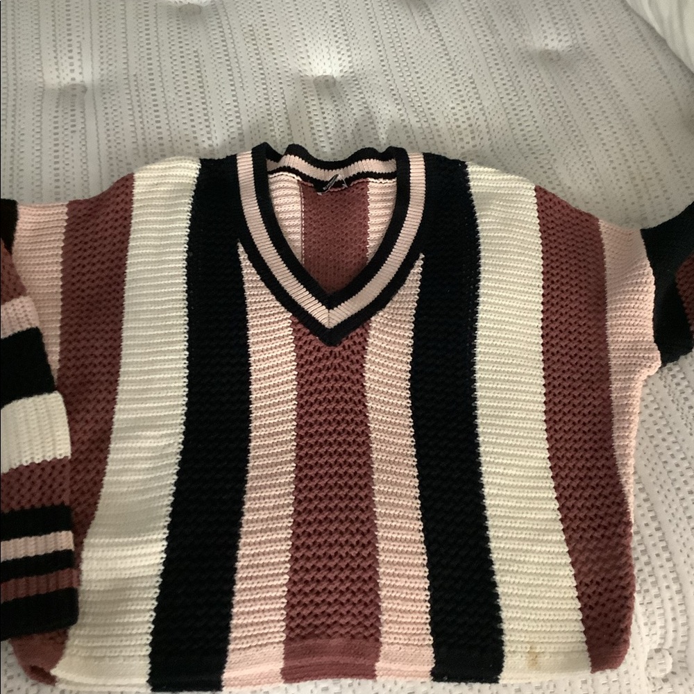 Express v neck sweater size medium